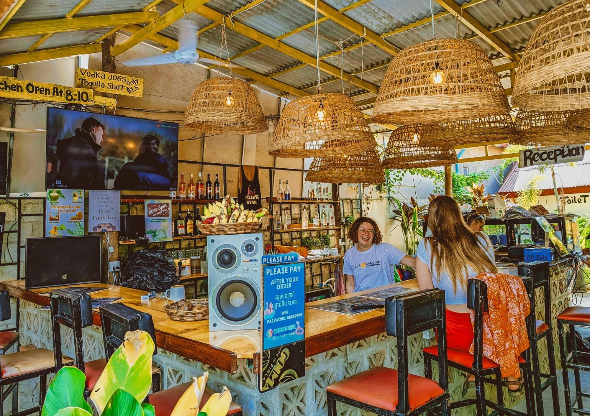 Yellow Star Hostel Kampot Luaran gambar