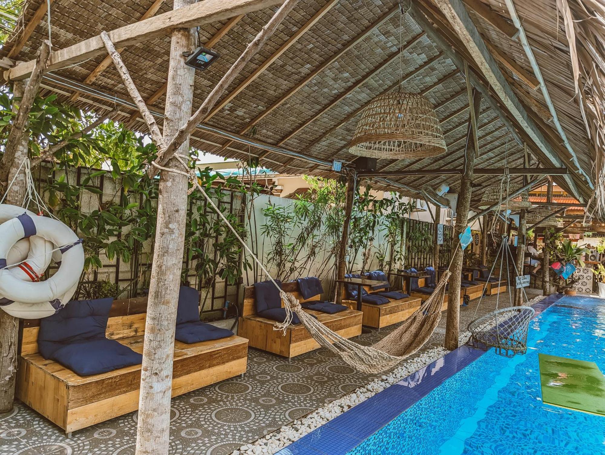 Yellow Star Hostel Kampot Luaran gambar