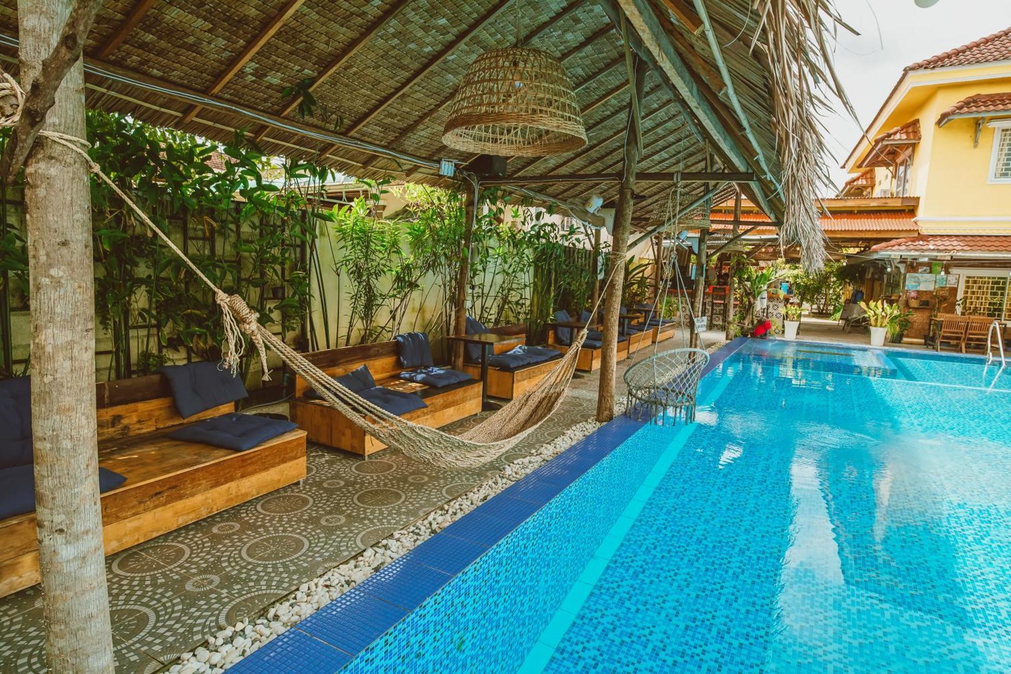 Yellow Star Hostel Kampot Luaran gambar